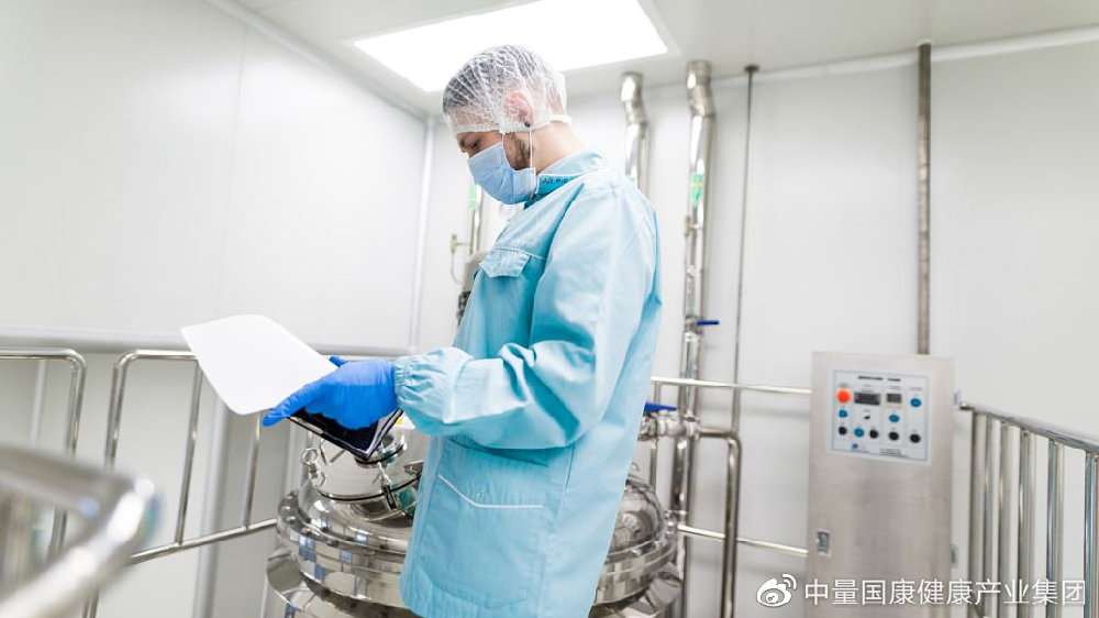 1719651635252082.jpg 008lFLJZgy1h7is39tuo7j30rs0fmac0.jpg